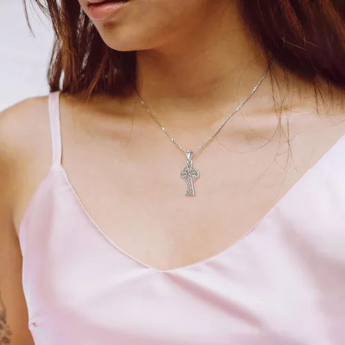 Vista 3 de INFUSEU Joyería irlandesa de plata esterlina, collar de nudo de bruja celta Claddagh para mujeres, adolescentes y niñas