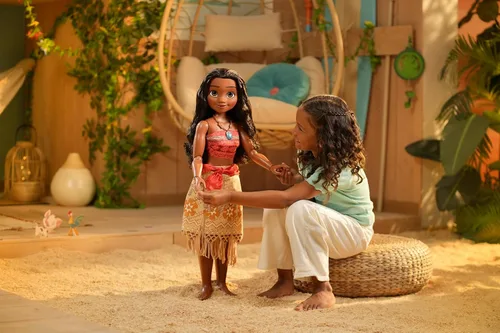 Vista 10 de [Usado] Muñeca Moana de Disney de 32 pulgadas de alto Playdate perfectamente posable, incluye peine para el pelo, muñeca de moda Moana Playdate
