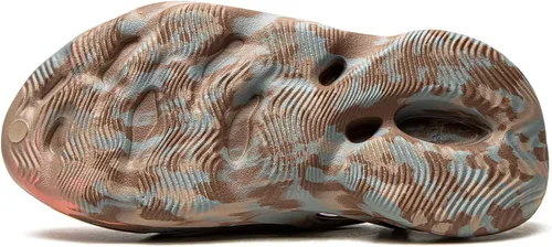 Vista 5 de adidas Mens Yeezy Foam Runner GY3969 MX Sand Grey