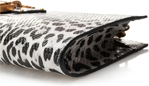 Vista 3 de Centre Stage Leopard Clutch