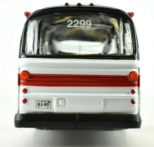 Vista 5 de Corgi GMC Fishbowl Bus TTC Canadá Escala 1/50 C54323 TTC Livery Rebuilt New in Box!