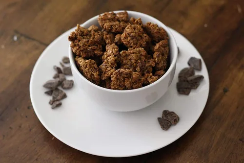 Vista 4 de Crazy Monkey Baking Racimos de galletas de granola 0.63 oz de grano entero Ingredientes totalmente naturales Bolsa resellable de 7.5 onzas