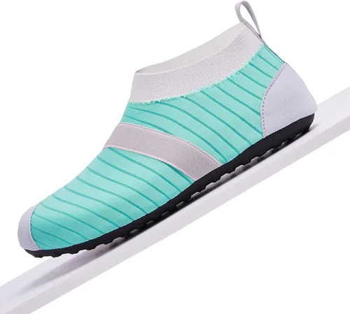 Vista 4 de PIOFDAIX Water Shoes for Women and Men, Quick-Dry Beach Aqua Socks Swim Shoes, Pool Water Socks with Foot Massage