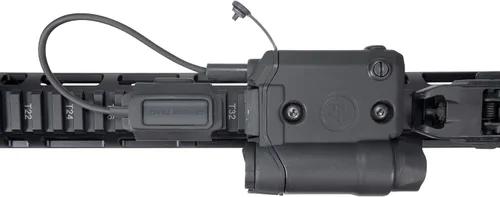 Vista 3 de Crimson Trace CMR-301 Railmaster Pro con láser verde, linterna LED ajustable de 1000 lúmenes y batería recargable para tiro, competición y rango