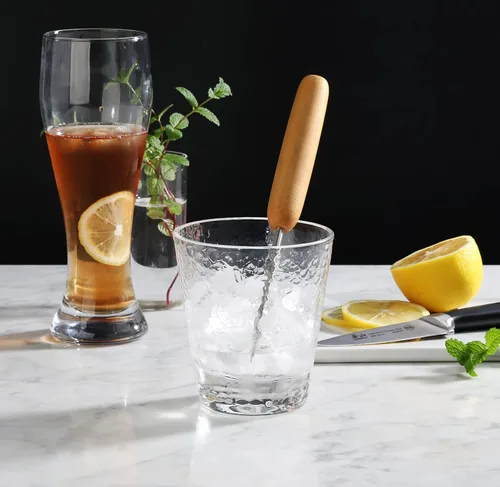 Vista 4 de New Star Foodservice Picador de hielo de acero al carbono con mango de madera dura, trituradora de hielo de 7.5 pulgadas, herramienta de bar