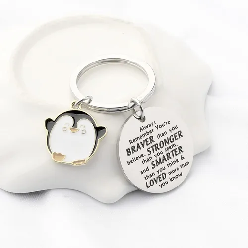 Vista 2 de WSNANG Llavero de pingüino y amigo - Regalos para parejas amantes de los pingüinos