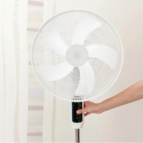 Vista 3 de Cuchillas de ventilador de repuesto universales para ventiladores de piso, compatible con tuerca para una fácil instalación