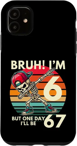 Vista 8 de Bruh I'm 6 But One-Day I'll Be 67 Retro 6th Birthday Kids Case for iPhone XR