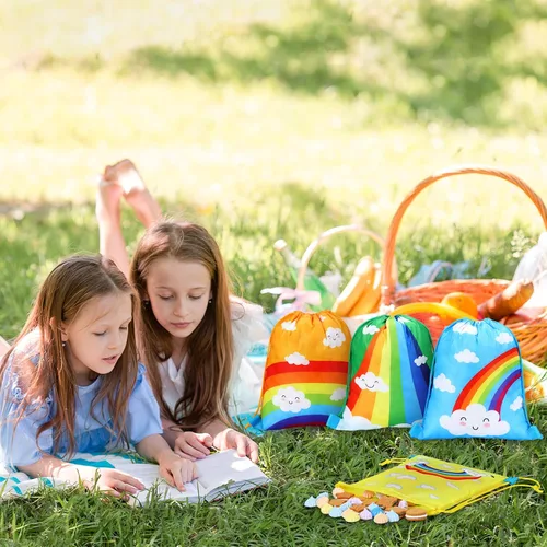 Vista 6 de Capoda - 16 bolsas de regalo de fiesta arcoíris a granel colorido arcoíris