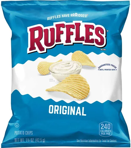Vista 6 de Ruffles Potato Chips, Cheddar Sour Cream, 1.5 Ounce Bag (Pack of 16) Value Pack Bundled by SUPERDEALS with Mystery Gift