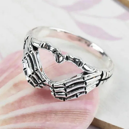 Vista 2 de Anillo de corazón retro personalizado para hombres, mujeres, niñas, niños, gótico a juego para parejas, nudillos, cola de nudillos, anillos de dedo