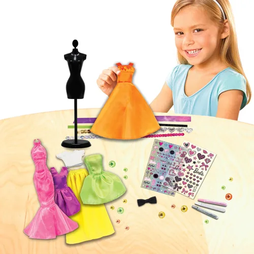 Vista 3 de Tara Toys - Barbie: Sé una verdadera diseñadora de moda