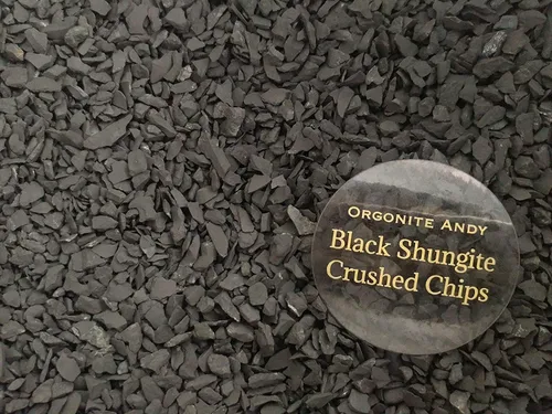 Vista 2 de Chips triturados de shungita negra, arena grande, piedra rusa 100% auténtica, piedras preciosas curativas, manualidades y suministro de orgonita