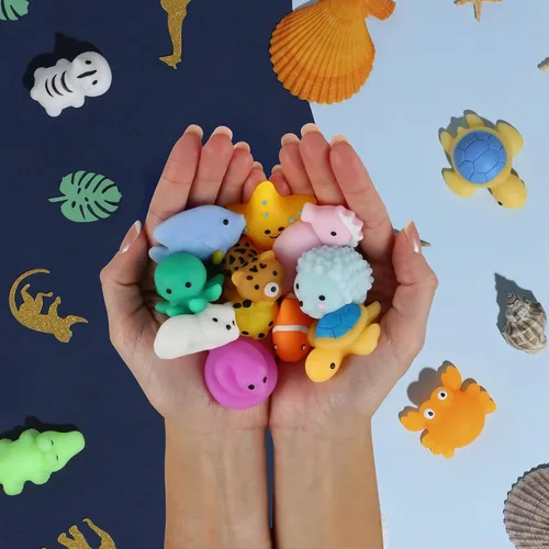 Vista 7 de Sea and Safari Animal Mochi Squishy Toys, paquete de 50 bolsas