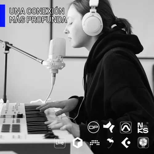 Vista 5 de Arturia KeyLab Essential mk3 Controlador MIDI USB, 49 teclas, aguamarina