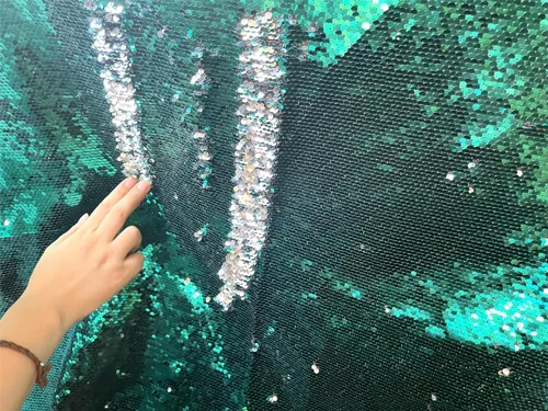 Vista 8 de Tela de lentejuelas reversible para pared sensorial para niños, lentejuelas grandes de 0.5 cm para grafiti sensorial para niños pequeños