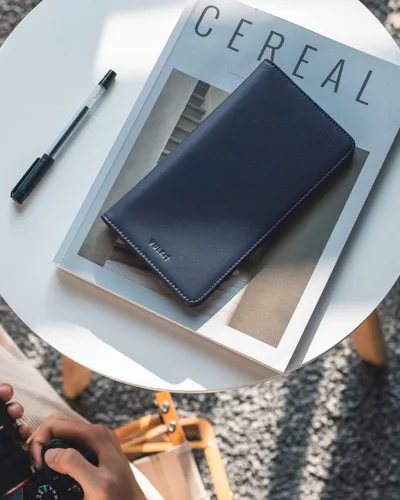 Vista 4 de VULKIT Cartera Portapasaportes con Bloqueo RFID, Cartera de Viaje para Hombre y Mujer