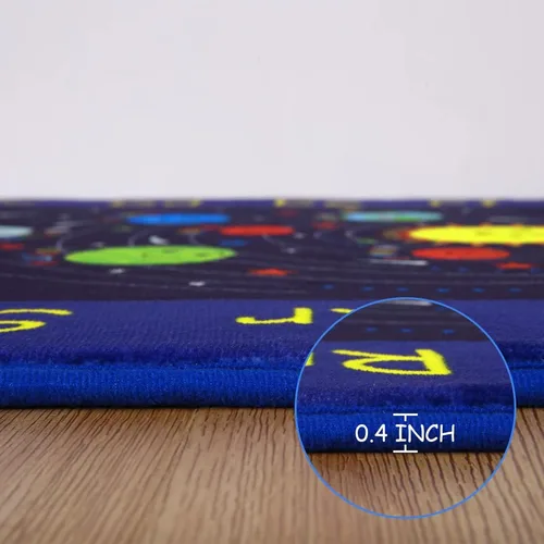 Vista 4 de GlowSol Alfombra redonda para niños de 4 4 pies ABC con diseño de estrellas del alfabeto, alfombra para guardería, espacio exterior, galaxia