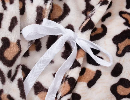 Vista 5 de Bata de baño con capucha de leopardo para niñas, de forro polar, para niños y adolescentes, talla 4T - 18