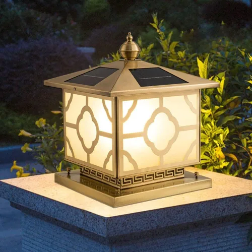 Vista 4 de 3 luces de pilar solar de lujo con pantalla de vidrio, metal de cobre, luz solar para exteriores con base E27, iluminación de calle para villa