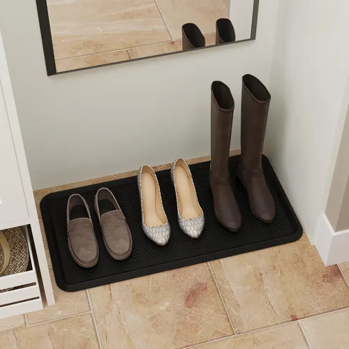 Vista 2 de Sweet Home Stores Bandeja de goma antideslizante para botas de 16 x 32 pulgadas, tapete para interiores y exteriores, para entradas, puertas