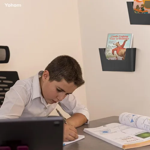 Vista 5 de YOHOM Carpeta adhesiva de plástico para documentos, para puerta, sin perforación, organizador de revistas de correo, carpeta A4, sobres de archivo