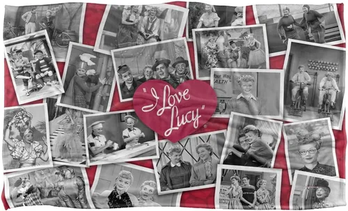 Vista 2 de Trevco Manta con texto en inglés "I Love Lucy Time After Time Silky Touch", súper suave, 36 pulgadas