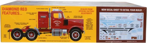 Vista 2 de AMT Skill 3 Model Kit Diamond REO Truck Tractor Escala 1/25 Modelo AMT1500