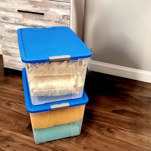 Vista 9 de HOMZ Compartimiento de almacenamiento transparente Snaplock con tapa, X Large Latching-64 Quart (Juego de 2), Azul, Paquete de 2 Tapa azul