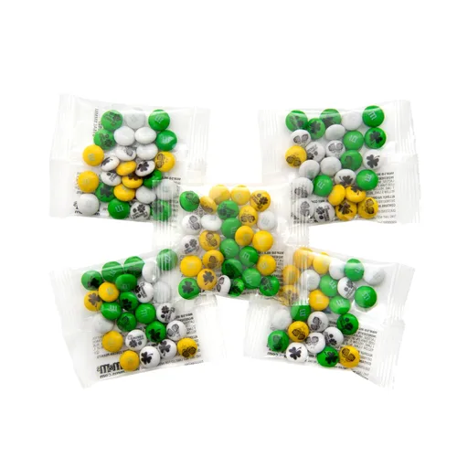 Vista 3 de M&M'S - Caramelo de chocolate con leche del día de San Patricio, bolsa resellable a granel de 2 libras