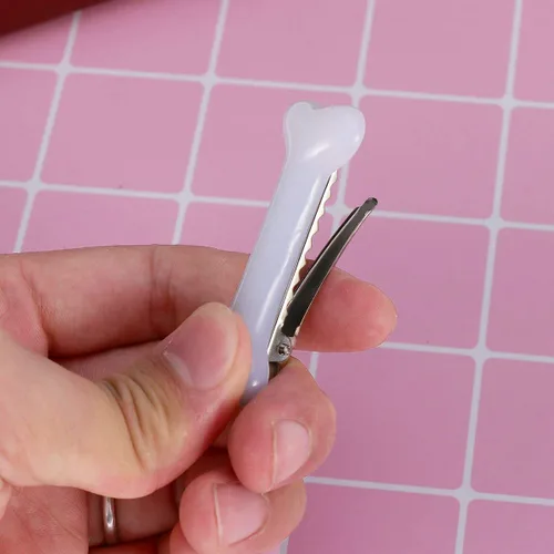 Vista 7 de BinaryABC Pinzas para el pelo de hueso de perro, horquillas para el cabello, accesorios de fiesta de cosplay de Halloween, 10 unidades The