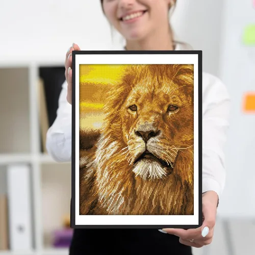 Vista 4 de DIAMOND DOTZ ® - Lord of The Serengeti, taladro completo, puntos cuadrados, kits de pintura de diamantes cuadrados, pintura de diamante cuadrado