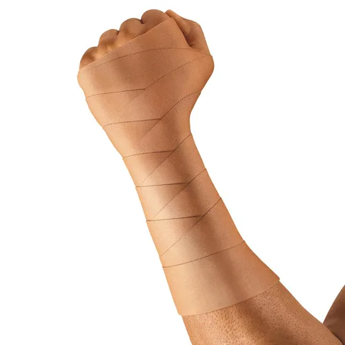 Vista 4 de Leukotape P Cinta Adhesiva de Fijación – para Lesiones Deportivas, Esguinces y Torceduras – 3.8 cm x 13.7 m, Color Canela, (1 Rollo)