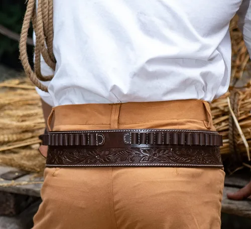 Vista 3 de Hulara Full Grain Buff Leather .44/45 Ammo Belt 45 Colt Cartridge Belt for Men Bandolier Marrón
