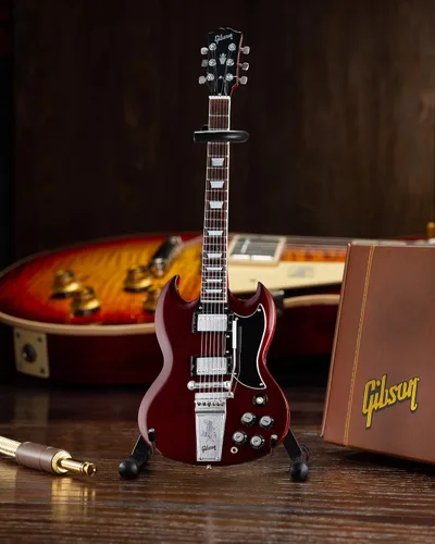 Vista 2 de Juego de 2 guitarras Who Pete Townshend y bajo de araña John Entwistle
