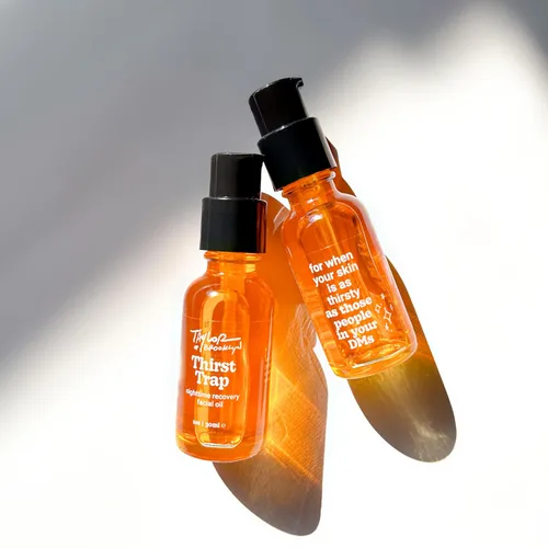 Vista 2 de Thirst Trap Aceite facial de recuperación nocturna – Aceite facial sin fragancia con rosa mosqueta y espino cerval de mar para piel seca