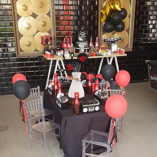 Vista 7 de Centro de mesa de notas musicales para decoración de fiesta de cumpleaños musical de rock, 12 piezas de decoración de mesa de guitarra de rock