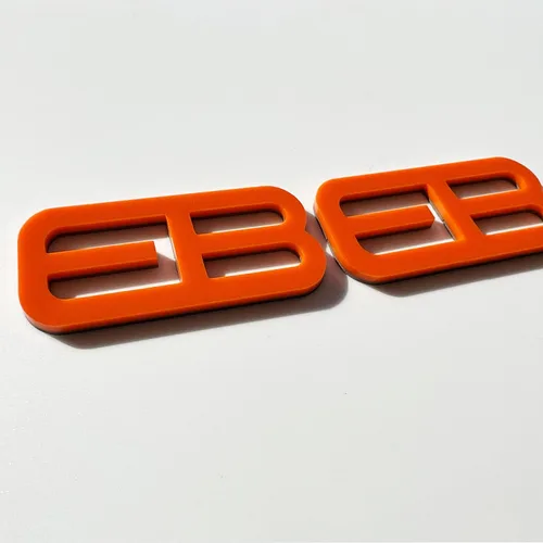 Vista 3 de Factotum EB 2009-2024 Emblema Insignias de guardabarros (carbono negro)