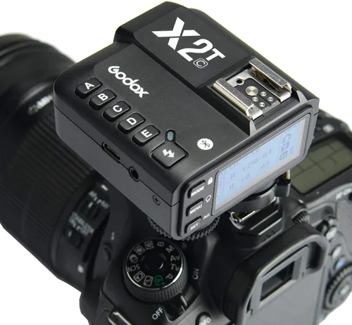 Vista 8 de Godox Transmisor inalámbrico X2T-C TTL, 1/8000s HSS, conexión Bluetooth, 5 botones de grupo separados, rueda de control reubicada, nuevo bloqueo