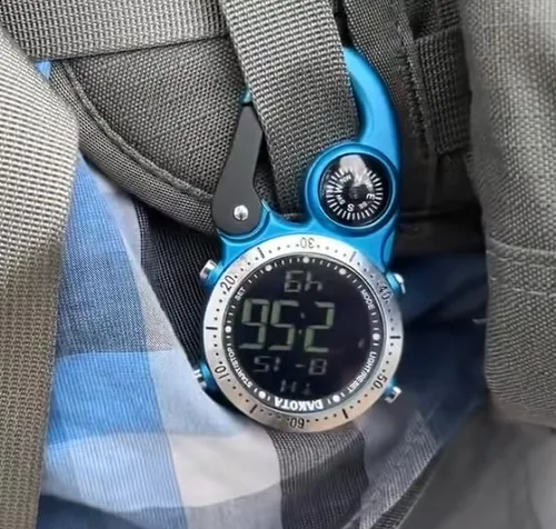 Vista 2 de Dakota Clip digital, reloj de clip, alarma, cronómetro, temporizador y reloj de doble hora, regalos al aire libre para hombres y mujeres, uso
