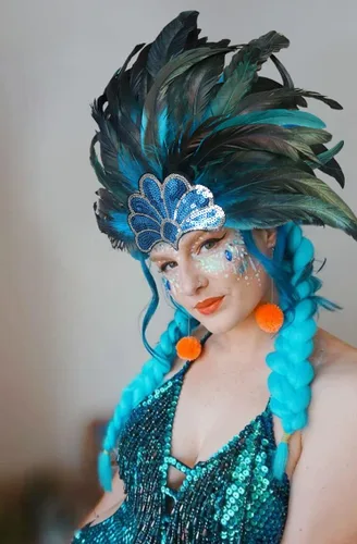 Vista 3 de HOMELEX Tocado de plumas negras para mujer, accesorios de carnaval caribeño