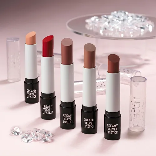 Vista 3 de aden Lápiz labial de terciopelo – altamente pigmentado – duradero e hidratante – no seco – cremoso y suave (01 Teddy)