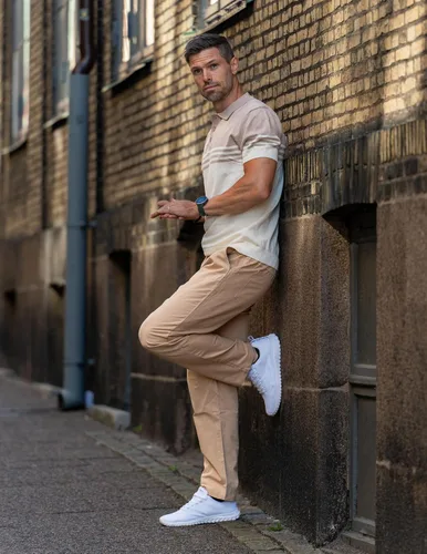 Vista 3 de COOFANDY Pantalones casuales con cordón para hombre, ajuste regular, cintura elástica, algodón básico, pierna recta, pantalones cargo