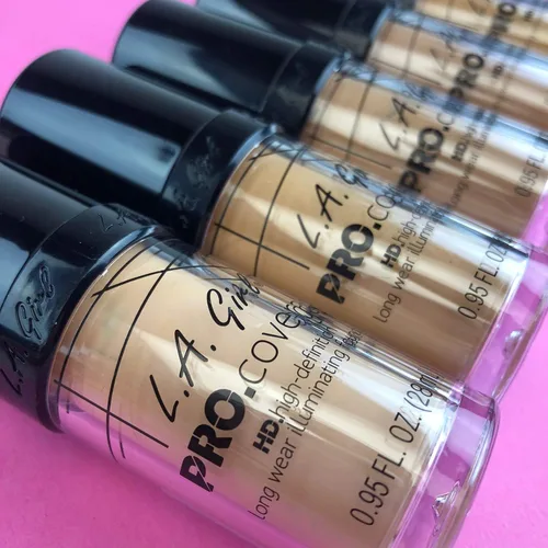 Vista 6 de Base de maquillaje líquida L.A. Girl Pro Coverage, Beige