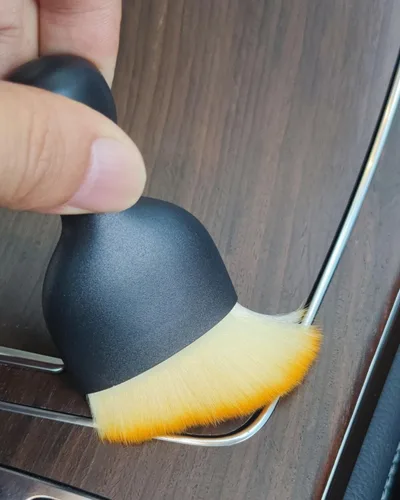 Vista 3 de Portavasos para automóvil, paquete de 4 portavasos antideslizantes universales incrustados en adornos, accesorios para el interior del automóvil