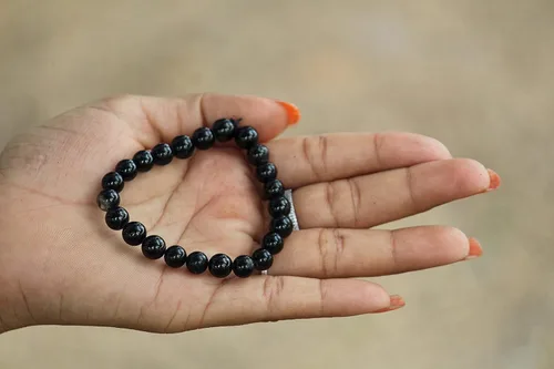 Vista 6 de Jet - Pulsera de cuentas de turmalina negra auténtica de 0.315 in, terapia de cristal, alivio del estrés, alivio del dolor, armonía, alegría