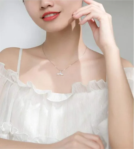 Vista 5 de Collar de plata de ley con forma de cola de sirena de cristal para mujeres y niñas delicada colgante de cola de ballena de delfín de peces