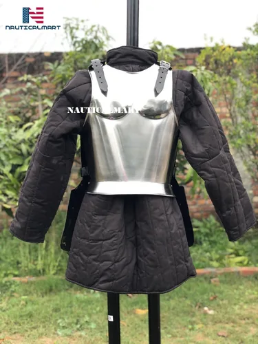 Vista 5 de NauticalMart Corazas estriadas medievales de caballero