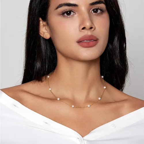 Vista 4 de Zeffy Collar de perlas de oro para mujer, delicado collar de gargantilla de perlas pequeñas chapado en oro de 18 quilates, collar de cadena