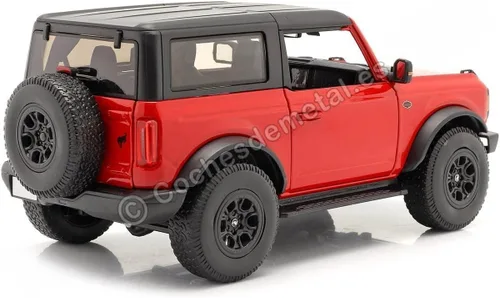 Vista 2 de Maisto 1:18 Edición Especial 2021 Ford Bronco Wildtrak 2 puertas